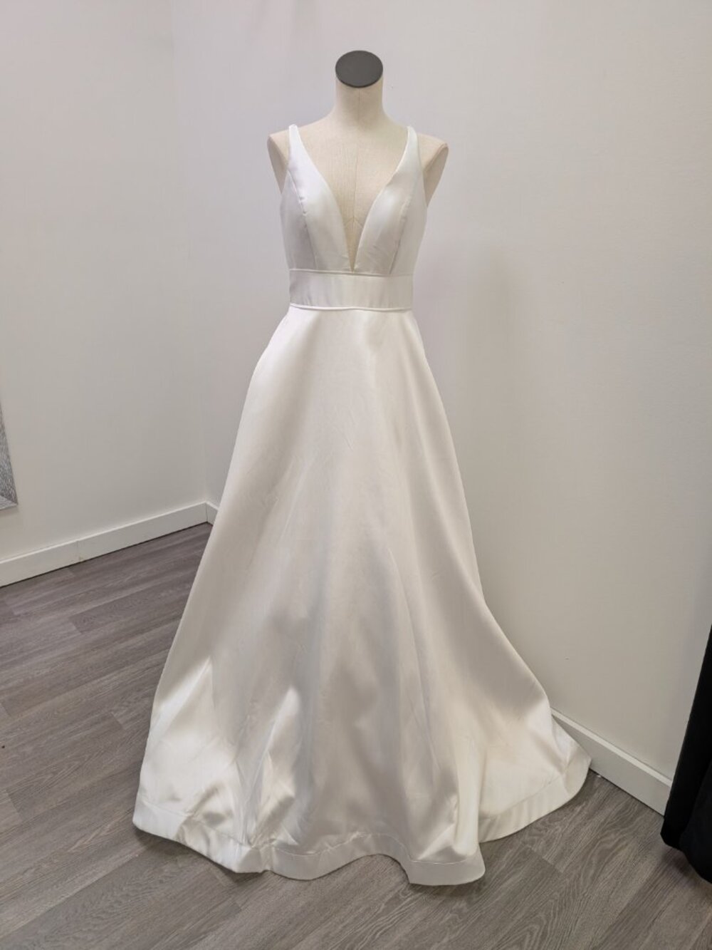 Ieena by Mac Duggal 55010 Bridal Ivory size 10